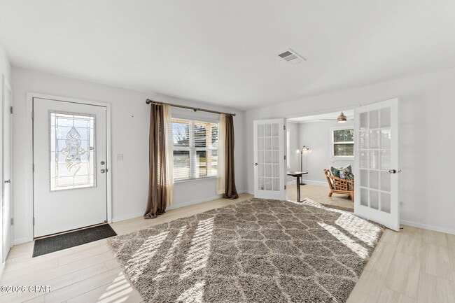 Building Photo - 1006 Tennessee Ave