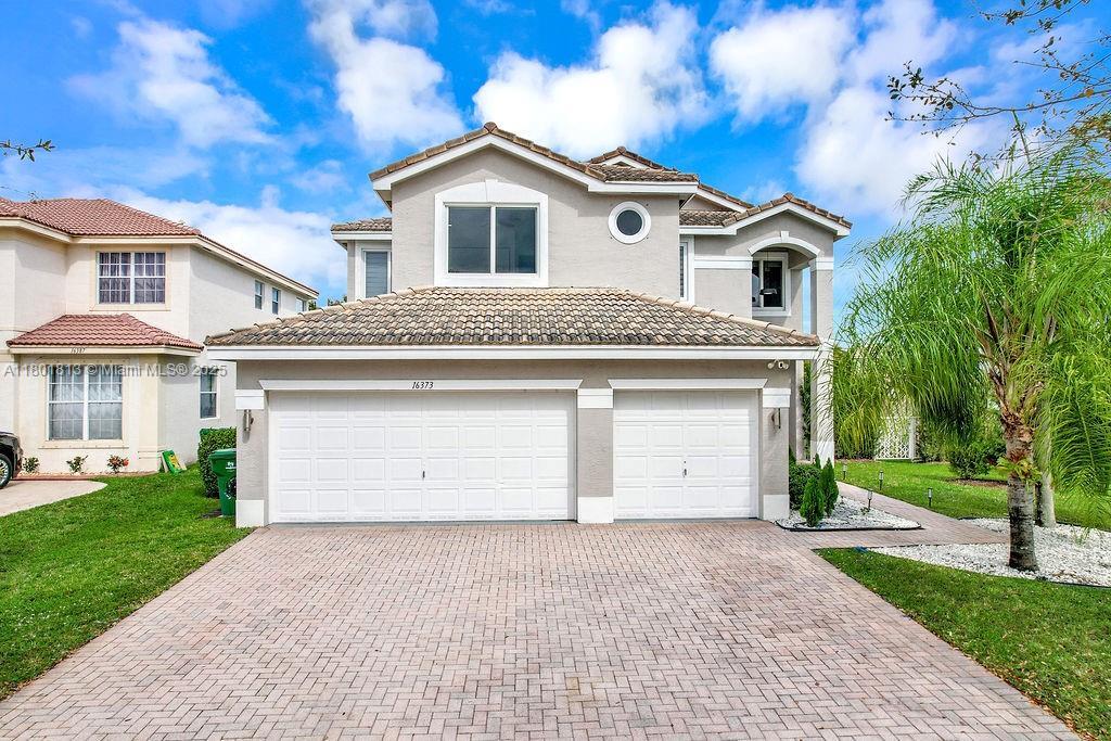 Foto principal - 16373 SW 30th St