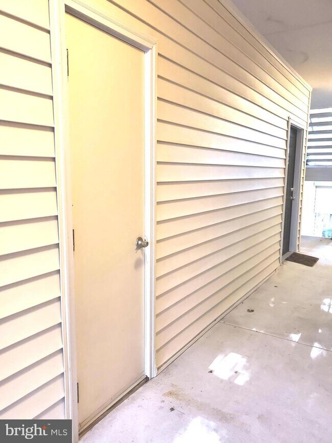 Foto del edificio - 12112 Garden Grove Cir