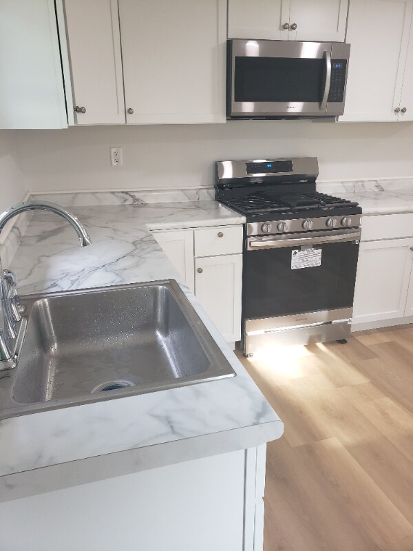 Foto del edificio - 3707 Blackstone Ave