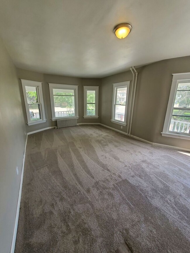 Foto del edificio - 6526 22nd Ave