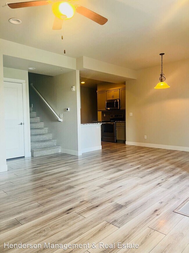 Building Photo - 2 br, 2.5 bath House - 4115 Crittenton Lan...