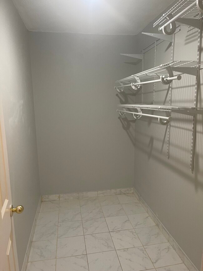 Foto del edificio - 3686 Lantern Walk Ln