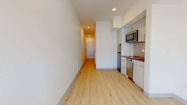 Interior Photo - Summerstone