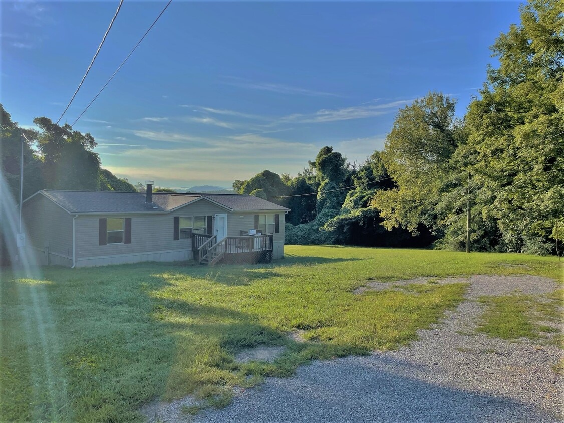Photo - 3210 Landview Dr (Knoxville, TN)