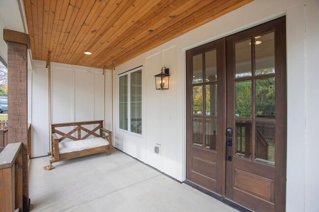 Foto del edificio - 337 Gatewood Ave