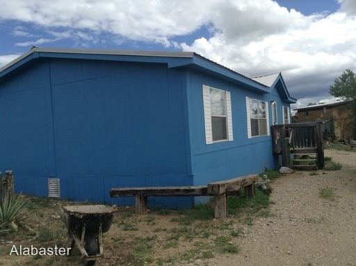 Foto del edificio - 66 Upper Colonias Rd