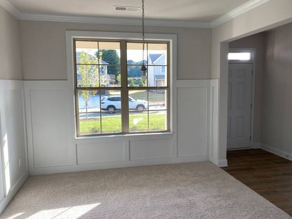 Foto del edificio - 223 Cattail Ln