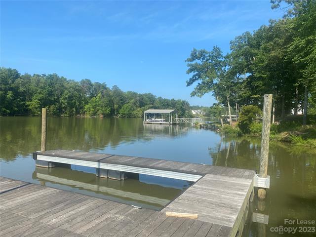 Foto del edificio - 25492 Seagull Dr