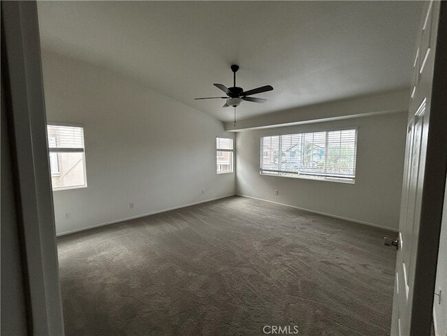 Foto del edificio - 4210 Cloudywing Rd