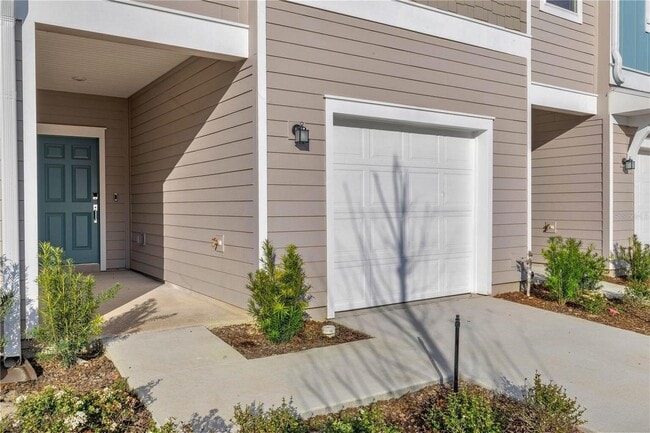 Building Photo - 3607 SE 37th Ct