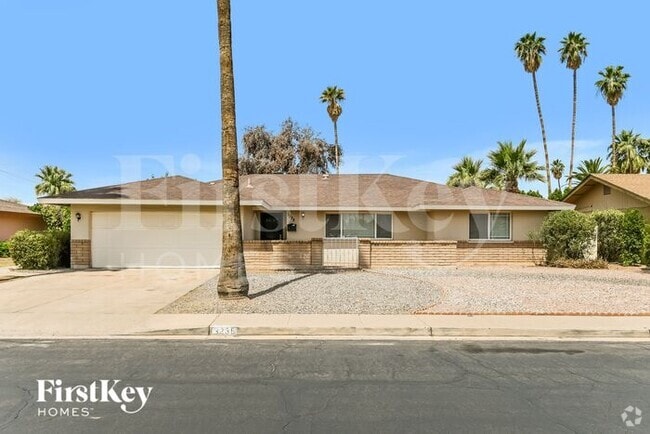 Building Photo - 3238 S Evergreen Rd