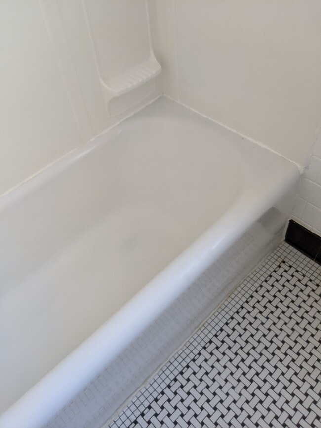 bath - 210 S Randall Ave