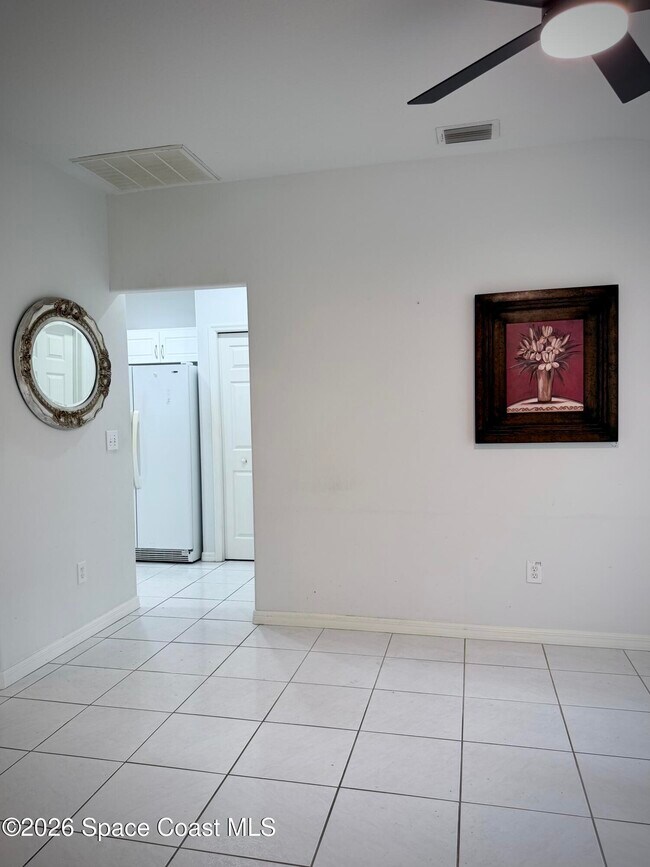 Foto del edificio - 5105 Walton Ave