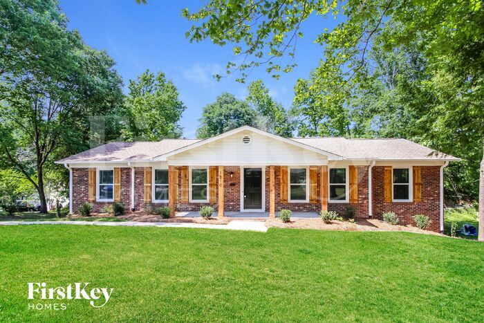 Foto principal - 1810 Chestnut Dr