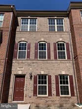 Building Photo - 16005 Marsh Pl