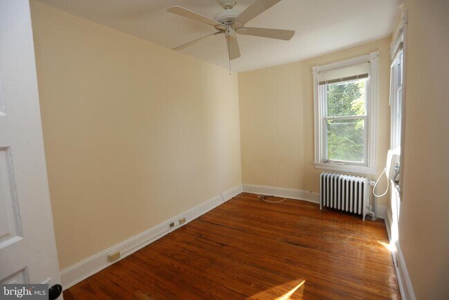 Foto del edificio - 730 St Johns Rd