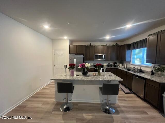 Foto del edificio - 732 Panther Lk Pkwy