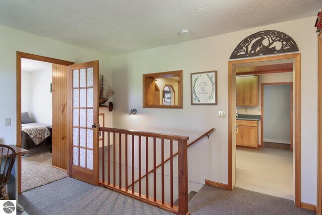 Foto del edificio - 7079 Hawley Rd