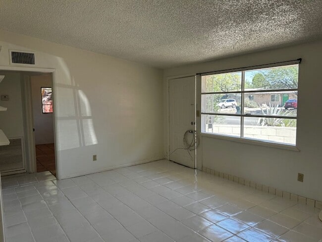 Photo - 2 Bedroom Single Family -Central Tucson House