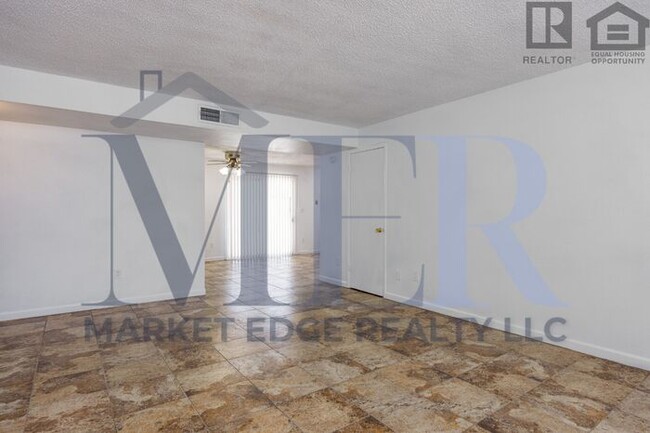 Foto del edificio - 3Bed/1.5Bath at 51st Ave/McDowell! $1199 M...