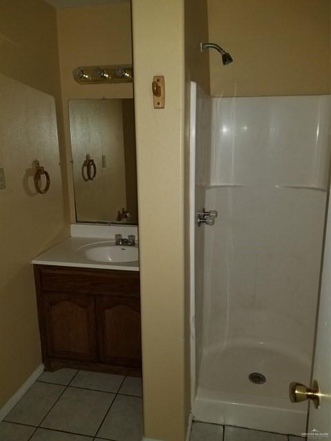 Building Photo - 1810 W Portales Dr