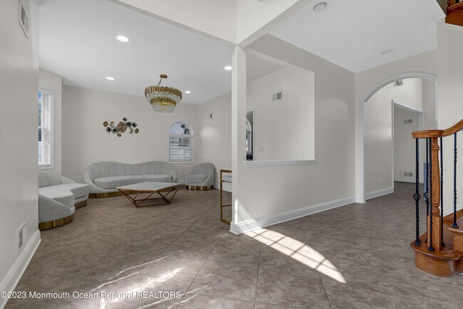 Foto del edificio - 1607 Holbrook St