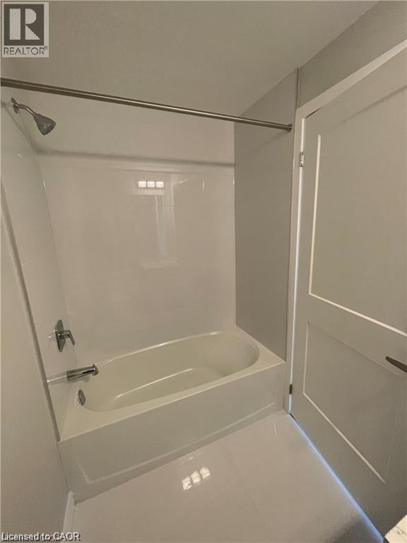 Photo du bâtiment - 15 Queen St S