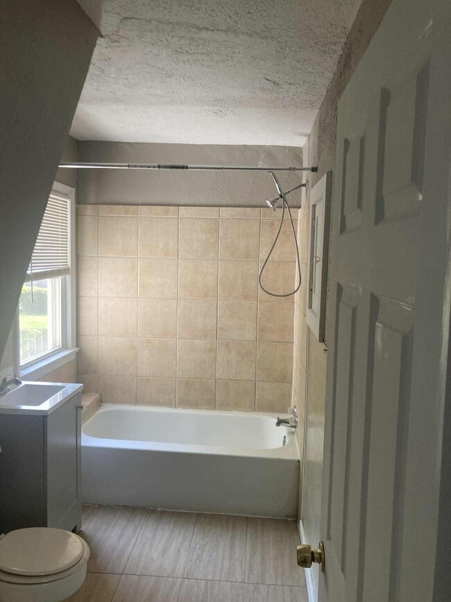 2191 East 83 - 2191 East 83rd Cleveland, 44103