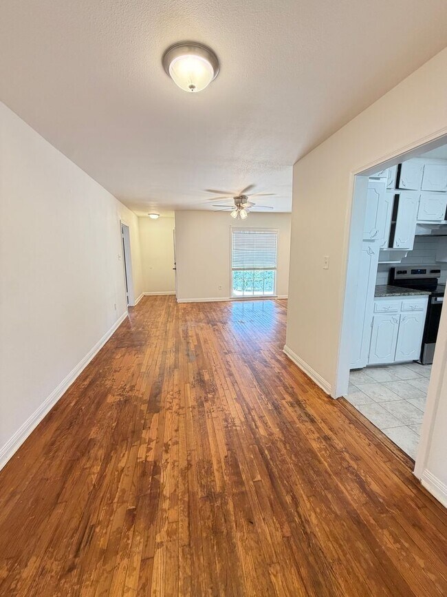 Foto del edificio - Updated Ridglea North Home Near I-30 & Downtown FW