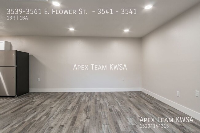 Building Photo - $1095-Beautiful & Contemporary 1 Bed /1 Ba...