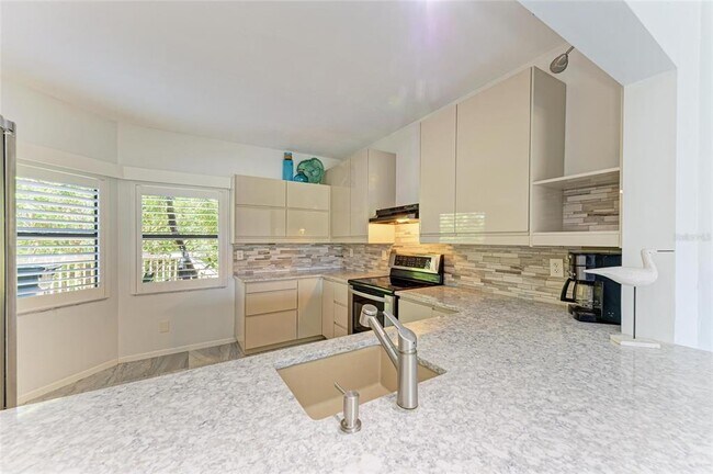Building Photo - 5395 Lake Arrowhead Trail