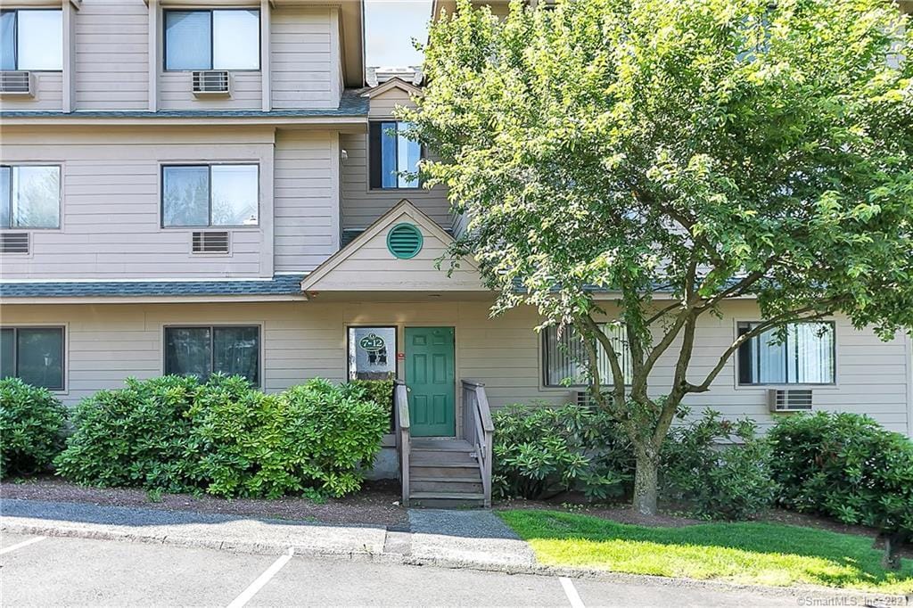 97 Richards Ave Unit G8, Norwalk, CT 06854 Condo for Rent in Norwalk