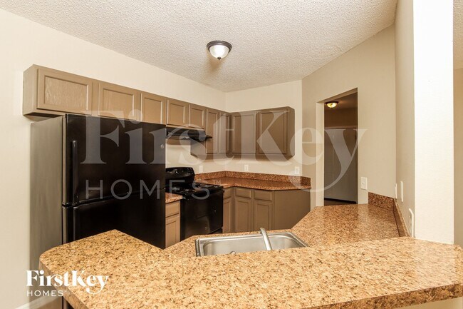 Building Photo - 150 Empress Ave