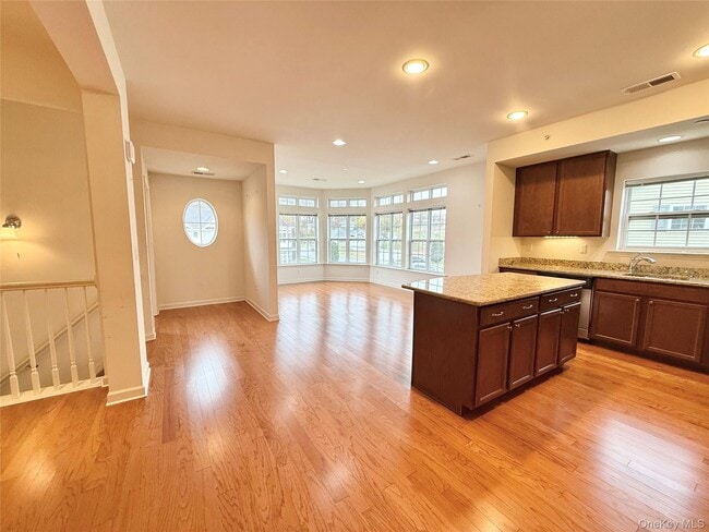 Building Photo - 808 Egrets Lndg