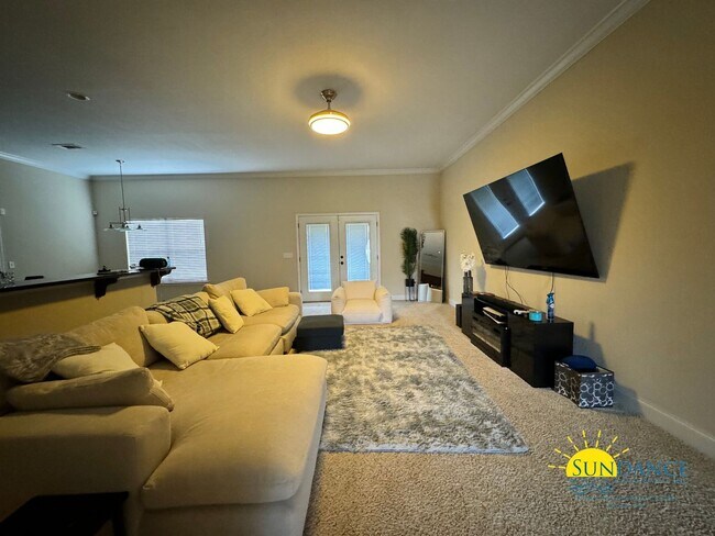 Foto del edificio - Stunning 4 Bedroom home in South Crestview!