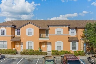 Building Photo - 2717 Bushman Dr