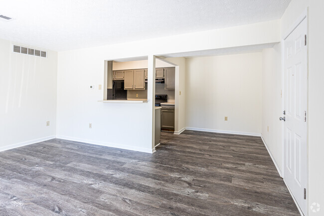 2BR, 2.5BA - 935 SF - Living Room - Crown Pointe - NEWLY Renovated!