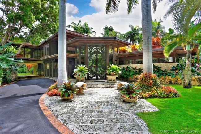 Building Photo - 5045 SW 82nd St