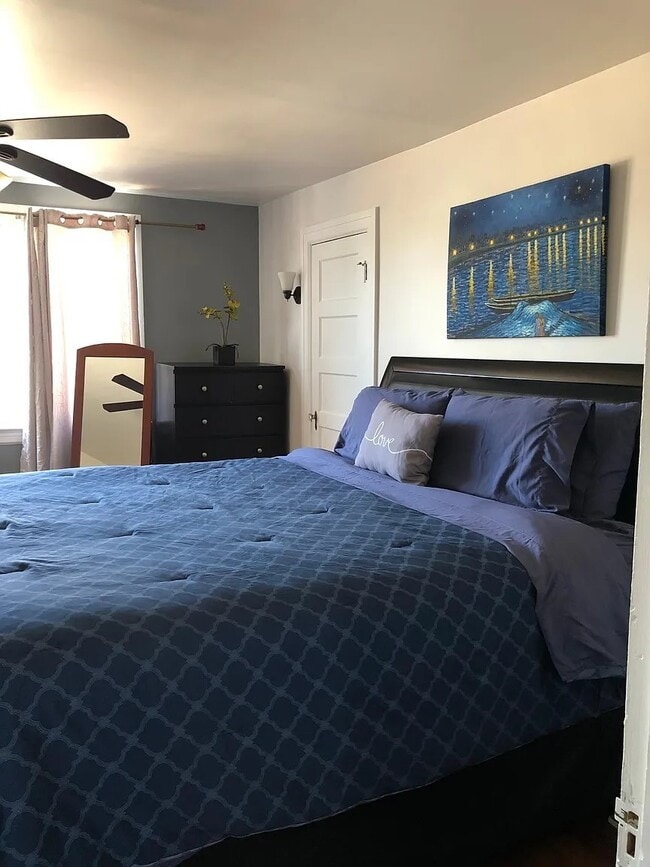 Building Photo - 62 W Culver St