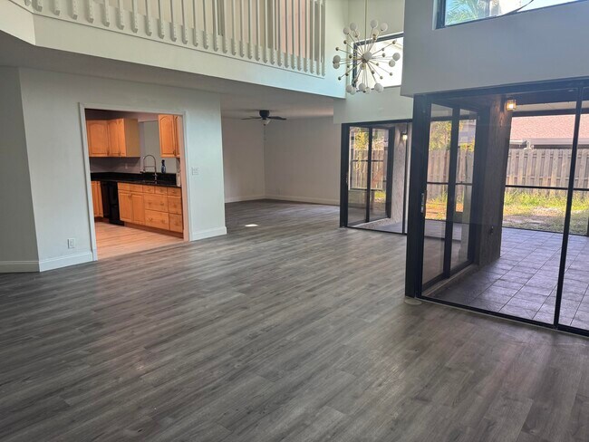 Foto del edificio - 5088 Thyme Dr