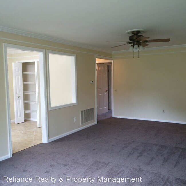 Building Photo - 2 br, 1 bath House - 1003 Foxhunt Terrace ...