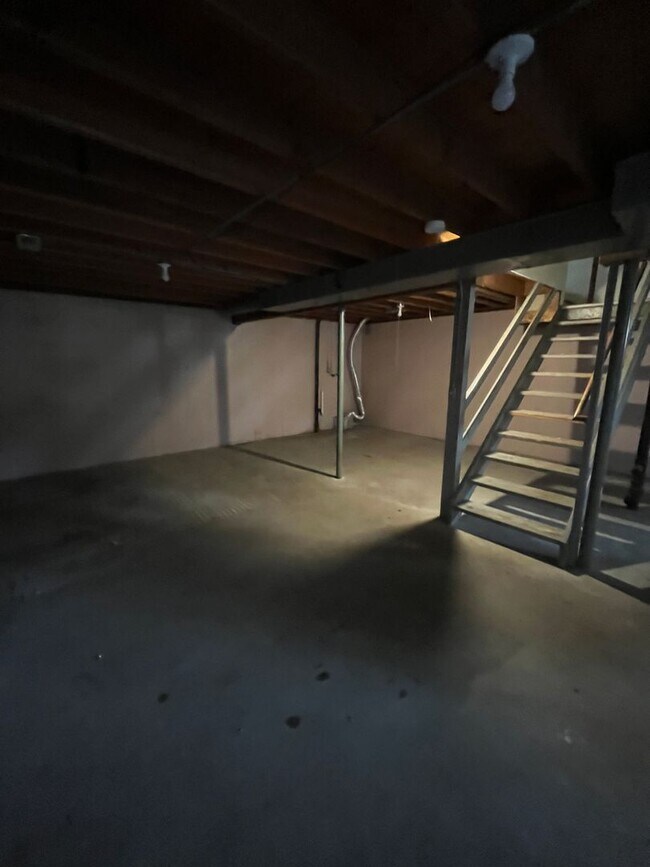 Foto del edificio - 2221-2221 Davis St