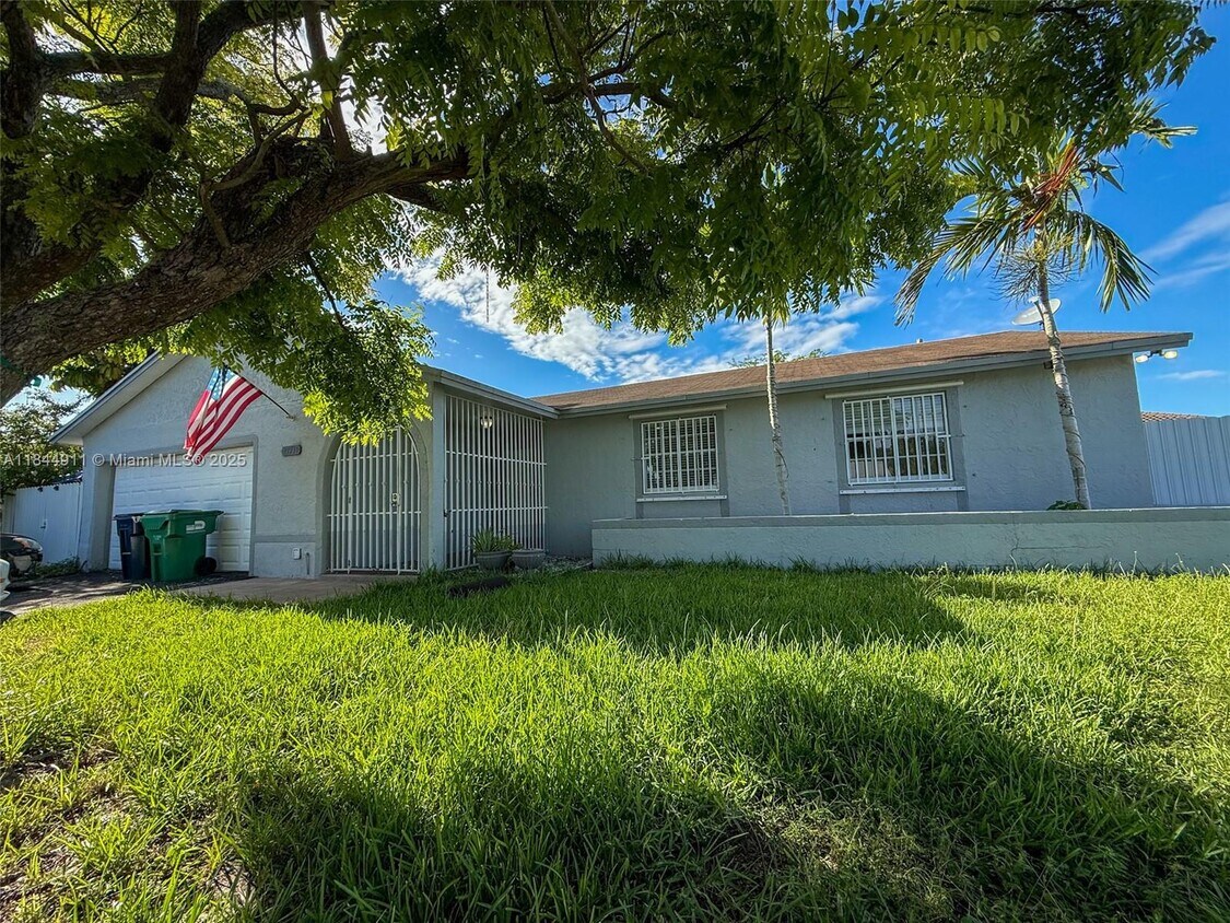 Foto principal - 13237 SW 257th Terrace