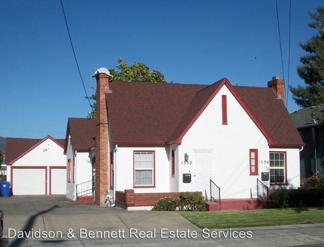Primary Photo - 1530-1532 Main St