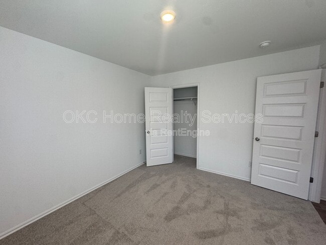 Foto del edificio - 3901 Dutch Ln