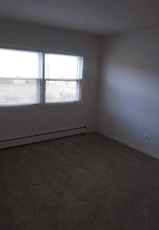 Foto del edificio - 530 N Mill Rd