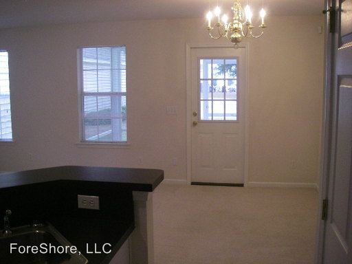 Foto del edificio - 226 Dillard Mill Dr