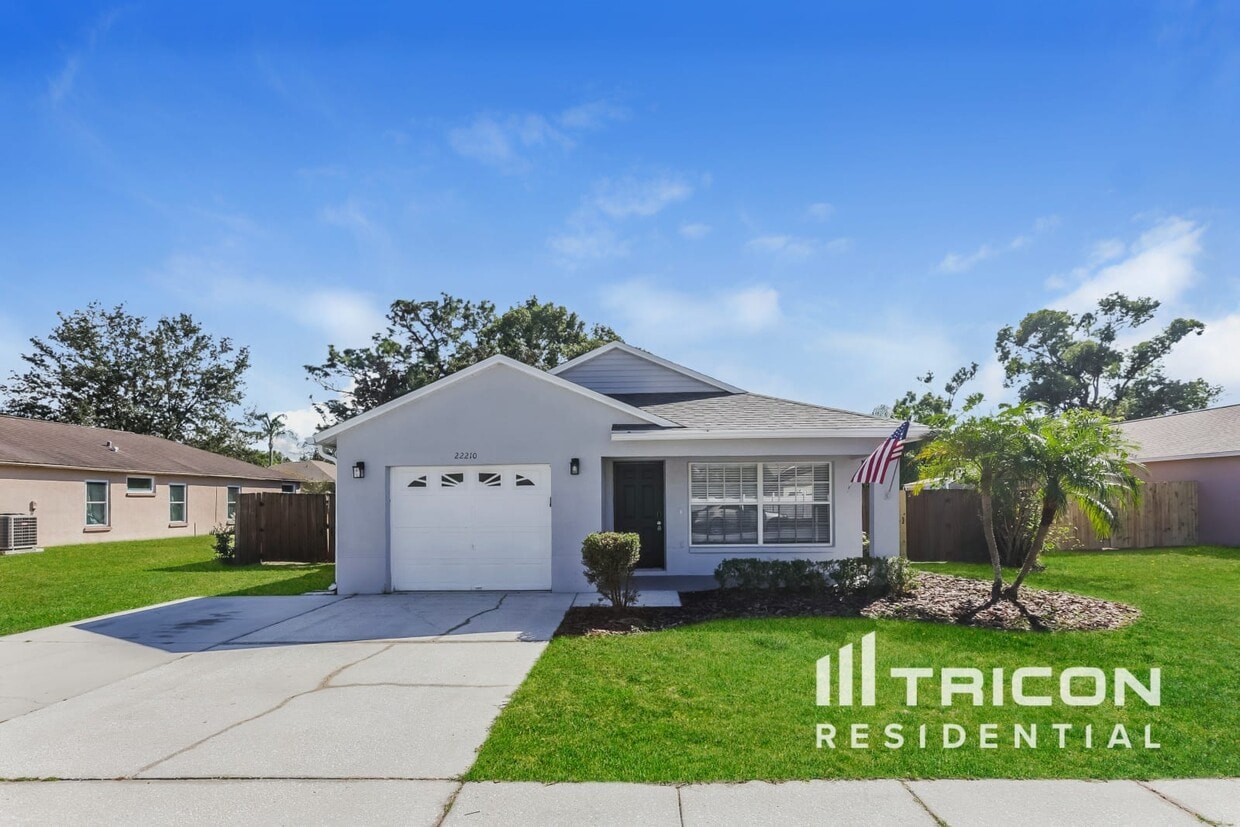 Primary Photo - 22210 Bell Harbor Dr