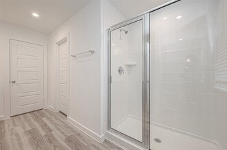 Building Photo - 3012 Skyline Mesa Dr